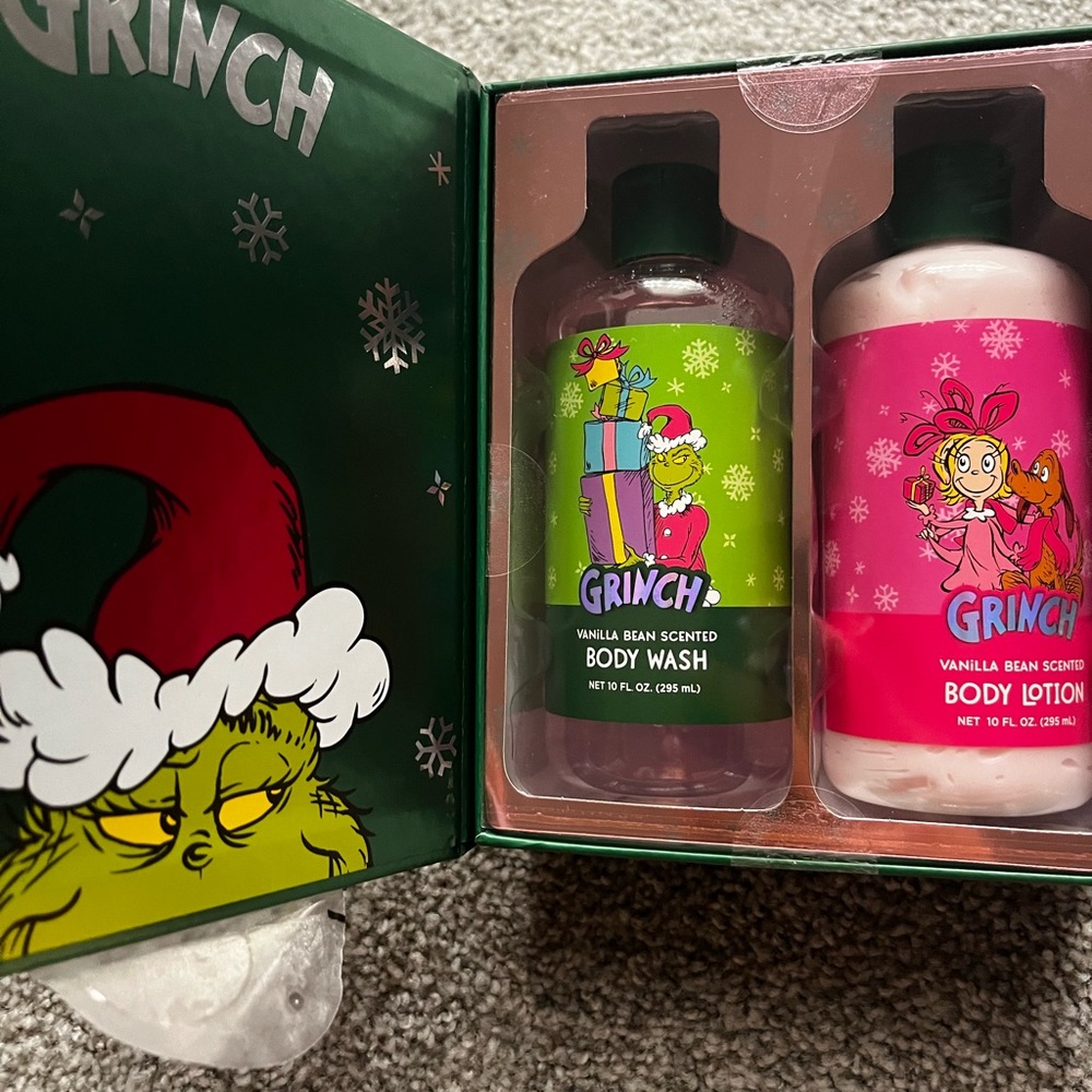 Dr. Seuss Grinch Vanilla Bean Body Wash and Lotion Set - Green and Pink